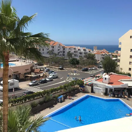 Los Cristianos Deluxe *